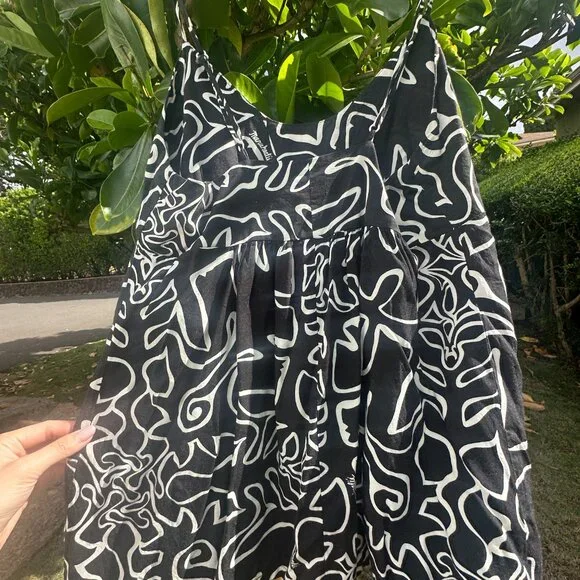 Manuheali'i top - Picture 3 of 3